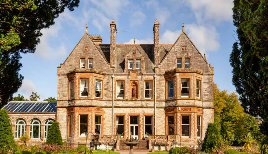 Castle Leslie Estate, Ireland
